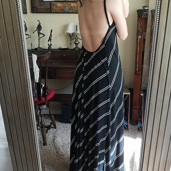 Boutique Maxi Dress - Picture 5 of 5